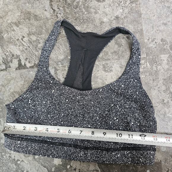 Lululemon Invigorate Bra
Luminesce Splatter White Black / Black Size 8 - Picture 5 of 5